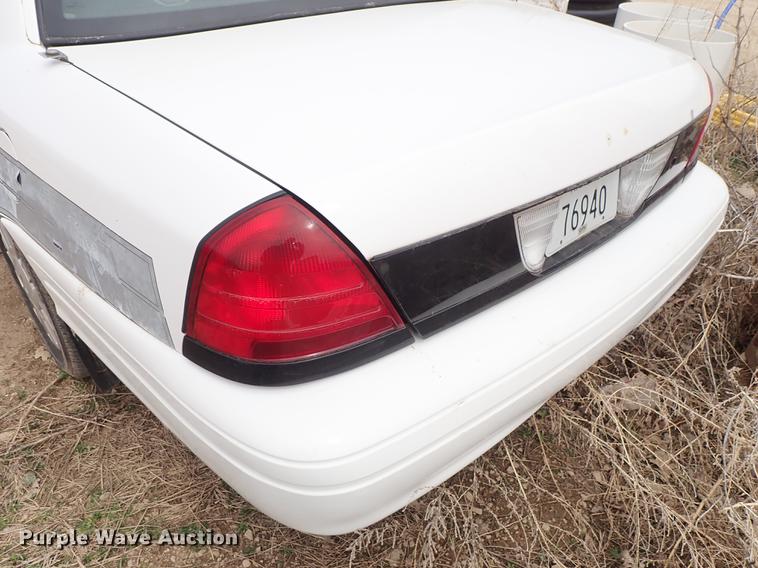 image for item DF1004 2008 Ford Crown Victoria Police Interceptor