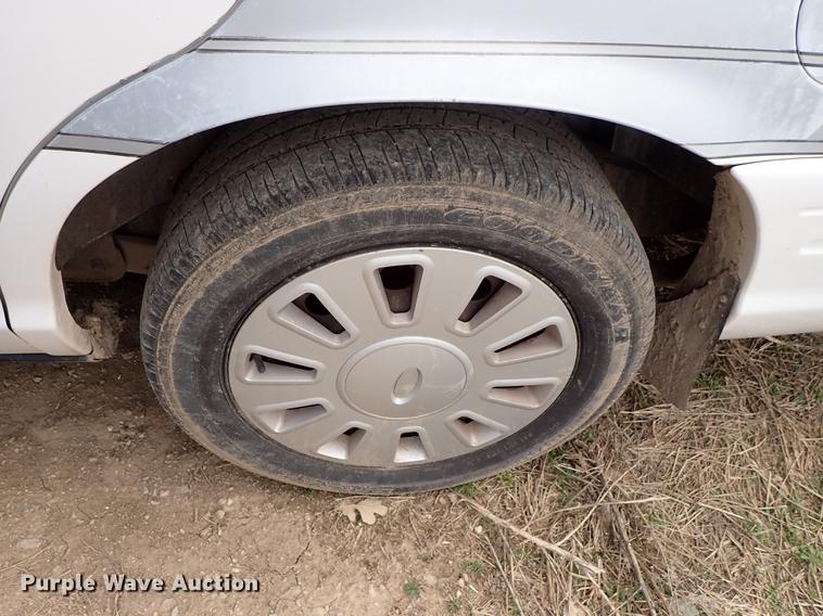 image for item DF1004 2008 Ford Crown Victoria Police Interceptor