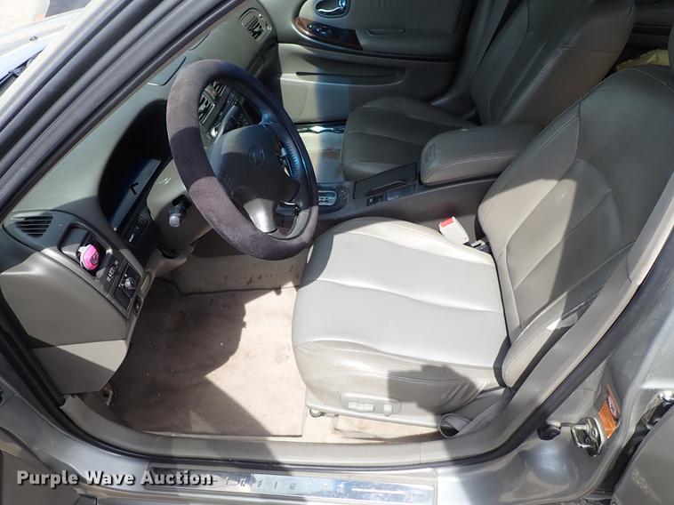 image for item DF1074 2000 Infiniti I30