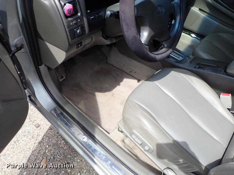 image for item DF1074 2000 Infiniti I30