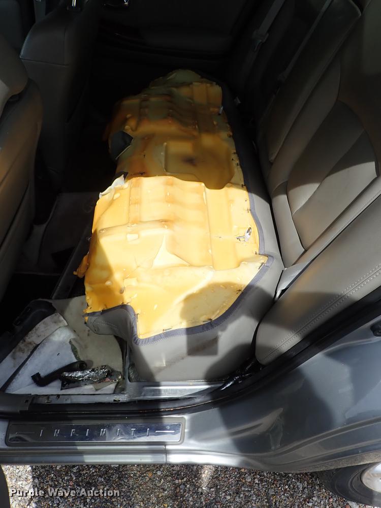 image for item DF1074 2000 Infiniti I30