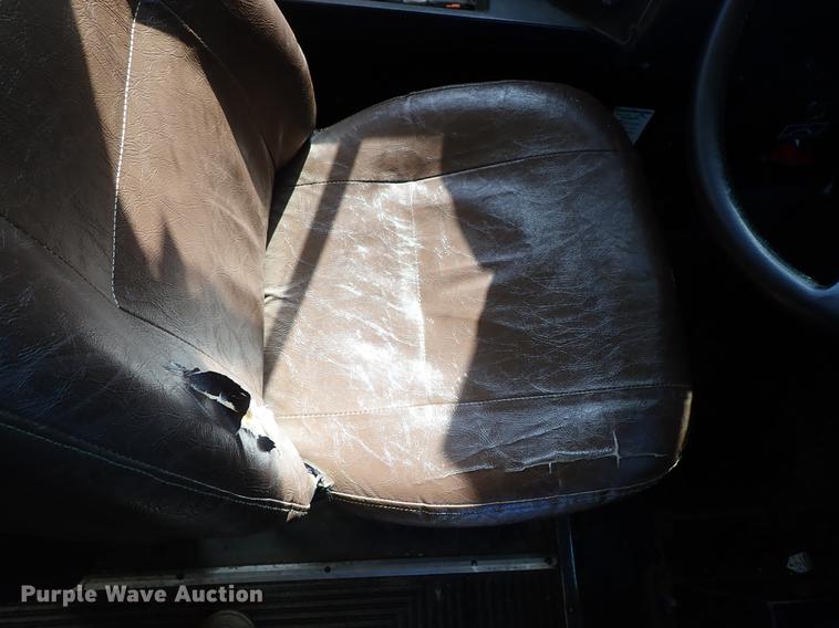 image for item DF1119 1996 GMC B7 Blue Bird school bus