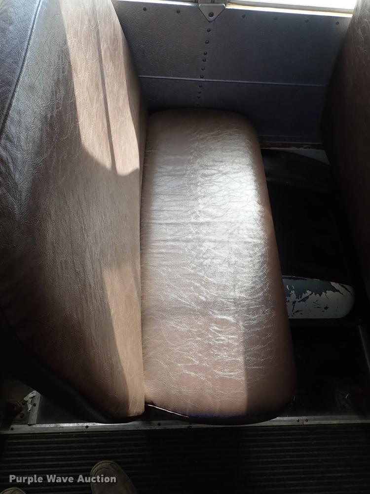 image for item DF1119 1996 GMC B7 Blue Bird school bus