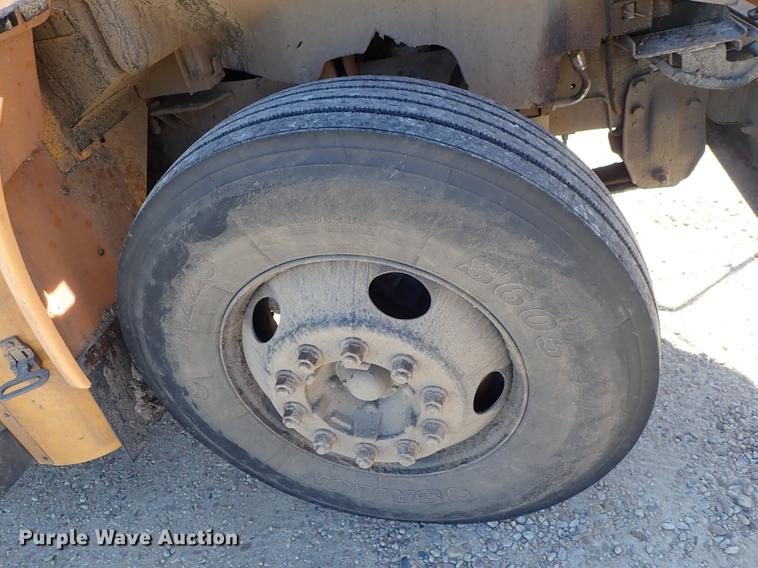 image for item DF1119 1996 GMC B7 Blue Bird school bus