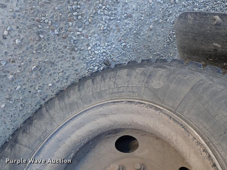 image for item DF1119 1996 GMC B7 Blue Bird school bus