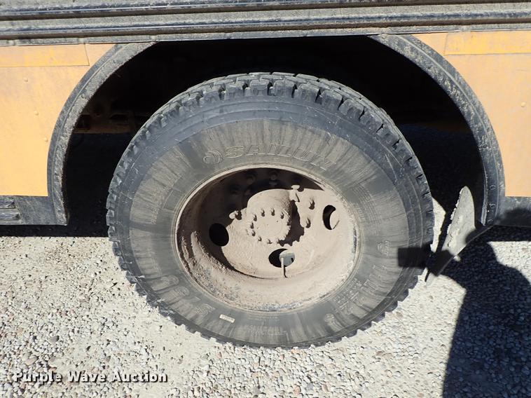 image for item DF1119 1996 GMC B7 Blue Bird school bus