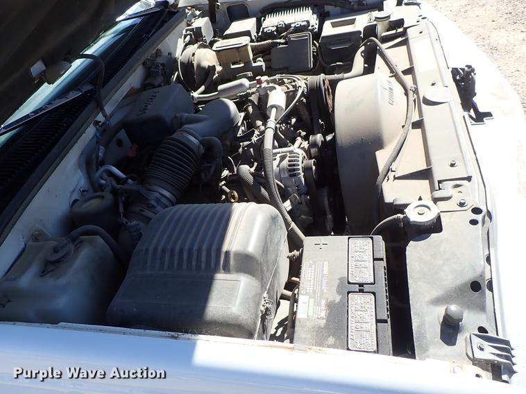 image for item DF1120 1997 Chevrolet Suburban C1500 SUV