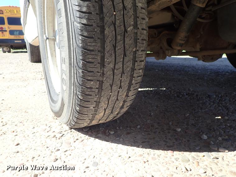 image for item DF1120 1997 Chevrolet Suburban C1500 SUV