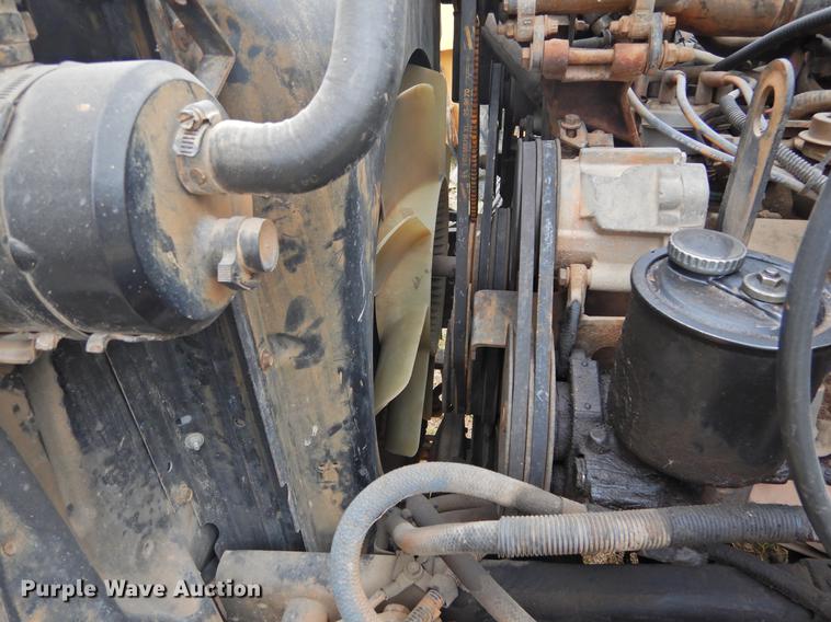 image for item DF2549 1998 Ford F700 dump truck