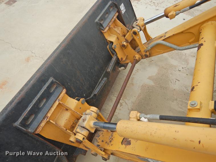 image for item DF2551 2008 John Deere 110 backhoe