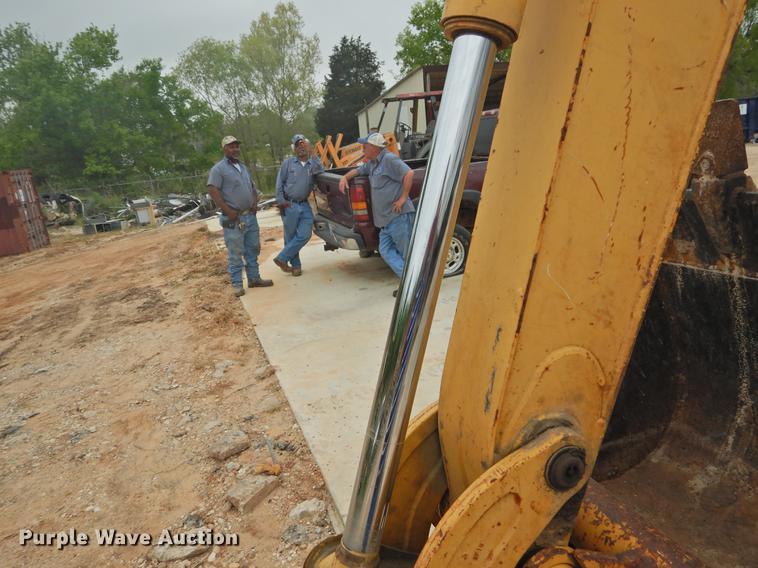 image for item DF2551 2008 John Deere 110 backhoe