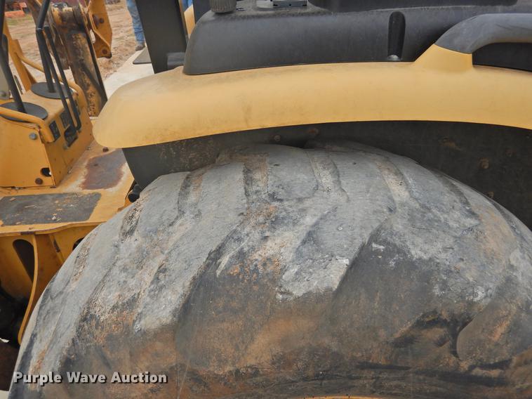 image for item DF2551 2008 John Deere 110 backhoe