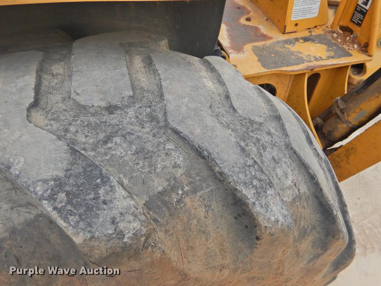 image for item DF2551 2008 John Deere 110 backhoe