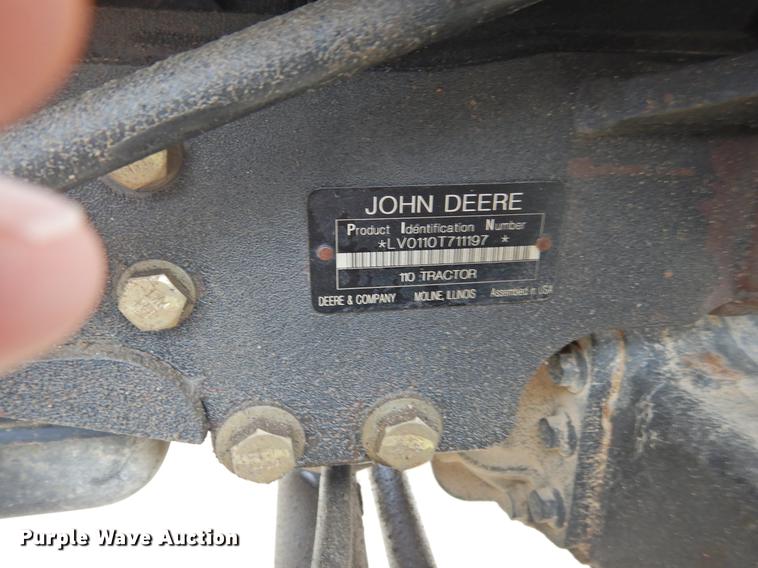 image for item DF2551 2008 John Deere 110 backhoe