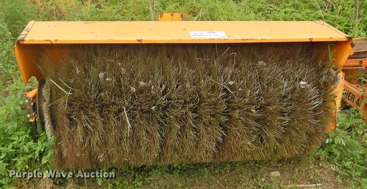 image for item DF2552 ODB MB500 broom