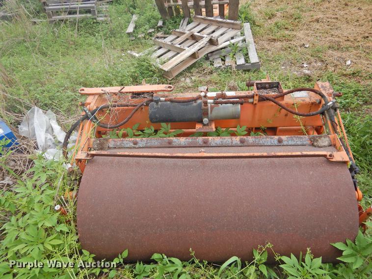 image for item DF2553 Patcher 48 single drum roller