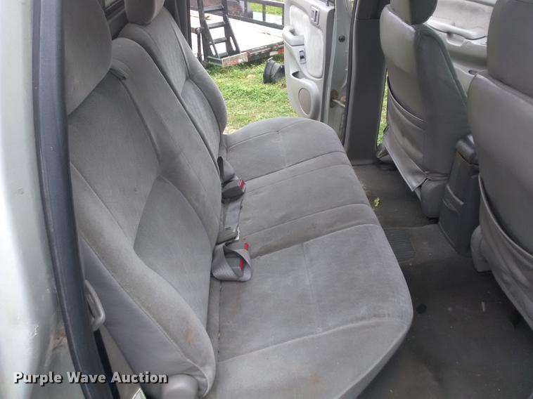 image for item DF2557 2002 Toyota Tacoma Double Cab pickup truck