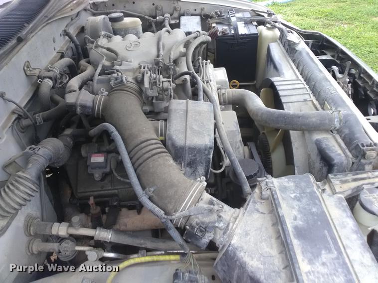 image for item DF2557 2002 Toyota Tacoma Double Cab pickup truck