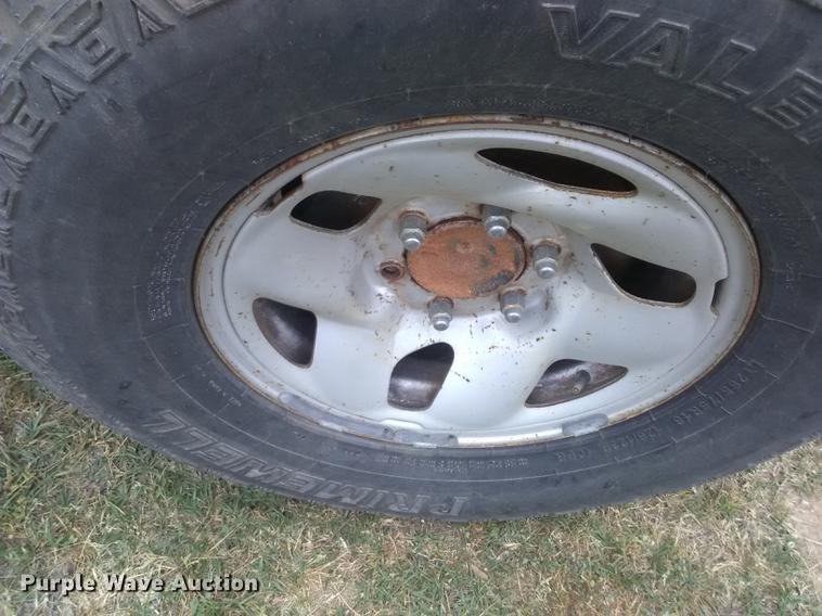 image for item DF2557 2002 Toyota Tacoma Double Cab pickup truck