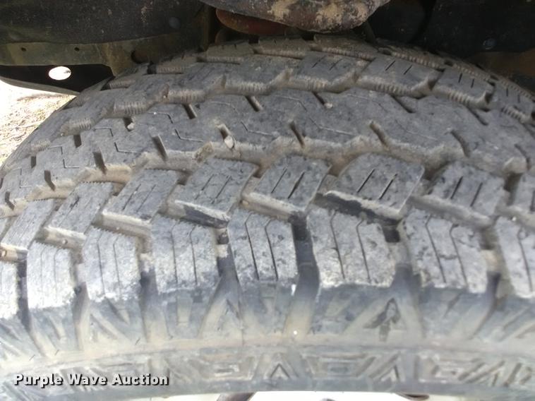 image for item DF2557 2002 Toyota Tacoma Double Cab pickup truck