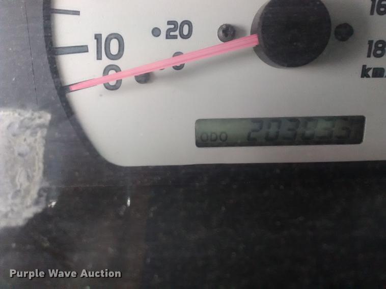 image for item DF2557 2002 Toyota Tacoma Double Cab pickup truck