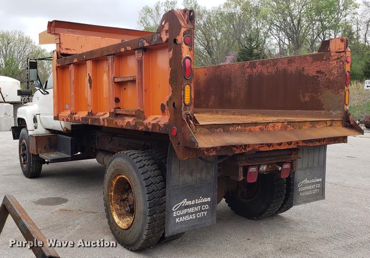 image for item DF3452 1991 Chevrolet Kodiak C6500 dump truck
