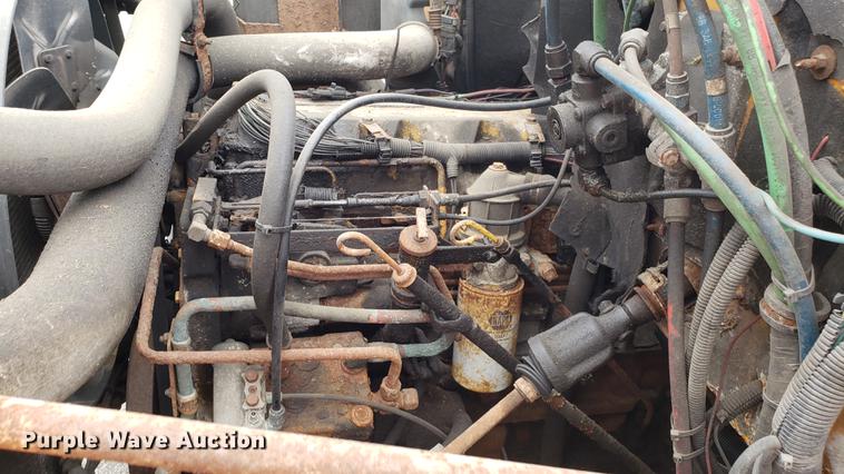 image for item DF3452 1991 Chevrolet Kodiak C6500 dump truck