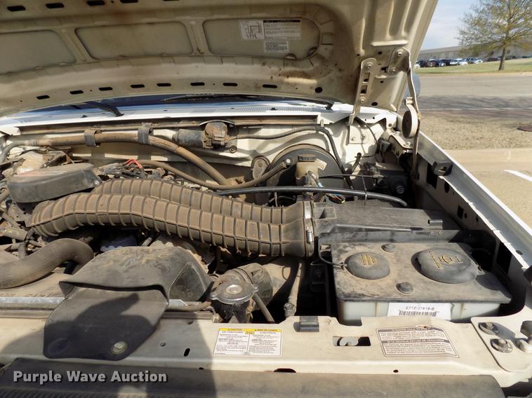 image for item DF4424 1997 Ford F250 pickup truck