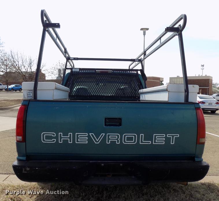 image for item DF4427 1998 Chevrolet C1500 Ext. Cab pickup truck