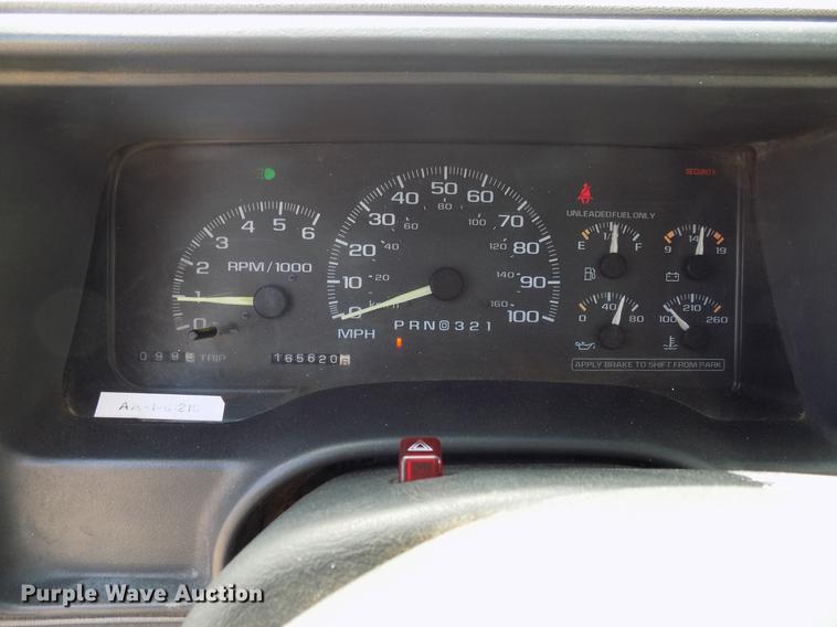 image for item DF4427 1998 Chevrolet C1500 Ext. Cab pickup truck