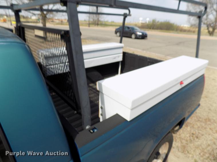 image for item DF4427 1998 Chevrolet C1500 Ext. Cab pickup truck