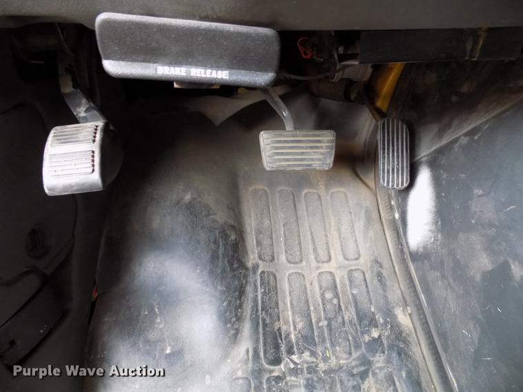 image for item DF4430 2002 Chevrolet Express G3500 school bus