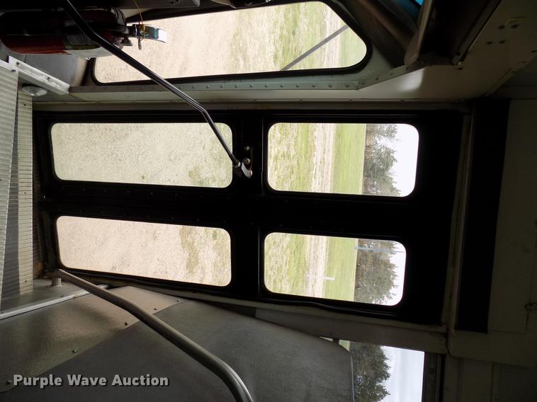 image for item DF4430 2002 Chevrolet Express G3500 school bus