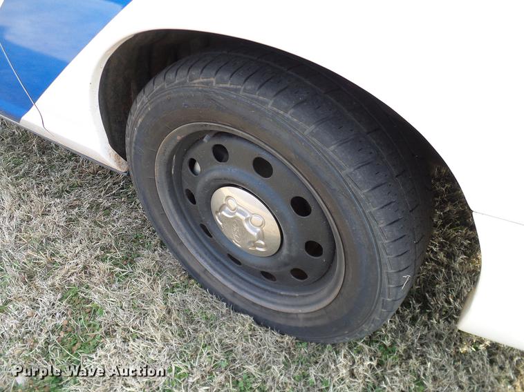 image for item DF4433 2008 Ford Crown Victoria Police Interceptor