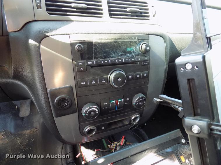 image for item DF4437 2011 Chevrolet Tahoe Police SUV