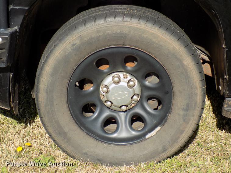 image for item DF4437 2011 Chevrolet Tahoe Police SUV