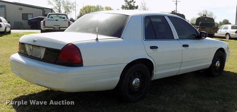 image for item DF4439 2008 Ford Crown Victoria Police Interceptor