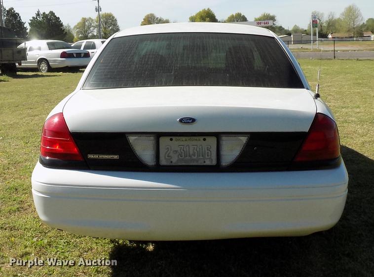 image for item DF4439 2008 Ford Crown Victoria Police Interceptor