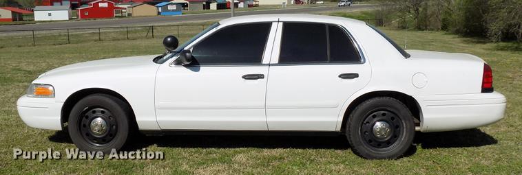 image for item DF4439 2008 Ford Crown Victoria Police Interceptor