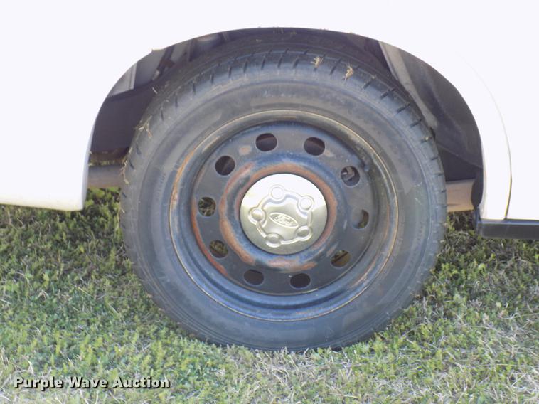 image for item DF4439 2008 Ford Crown Victoria Police Interceptor