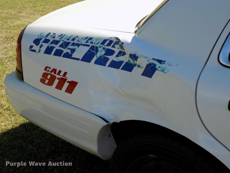 image for item DF4440 2011 Ford Crown Victoria Police Interceptor