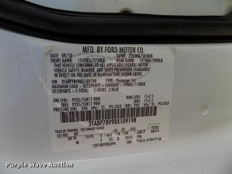 image for item DF4440 2011 Ford Crown Victoria Police Interceptor