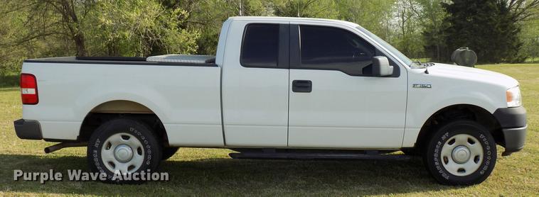 image for item DF4442 2008 Ford F150 SuperCab pickup truck
