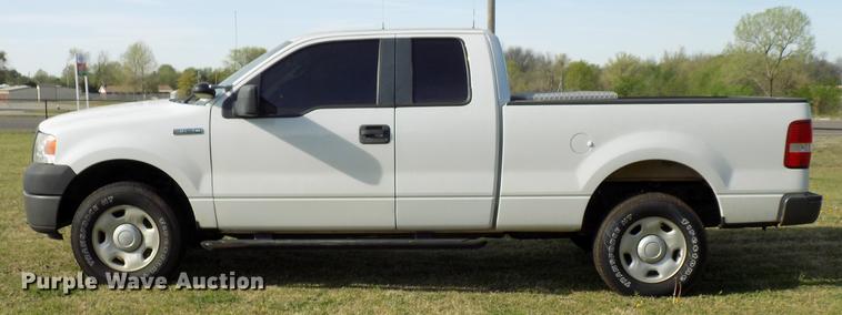 image for item DF4442 2008 Ford F150 SuperCab pickup truck