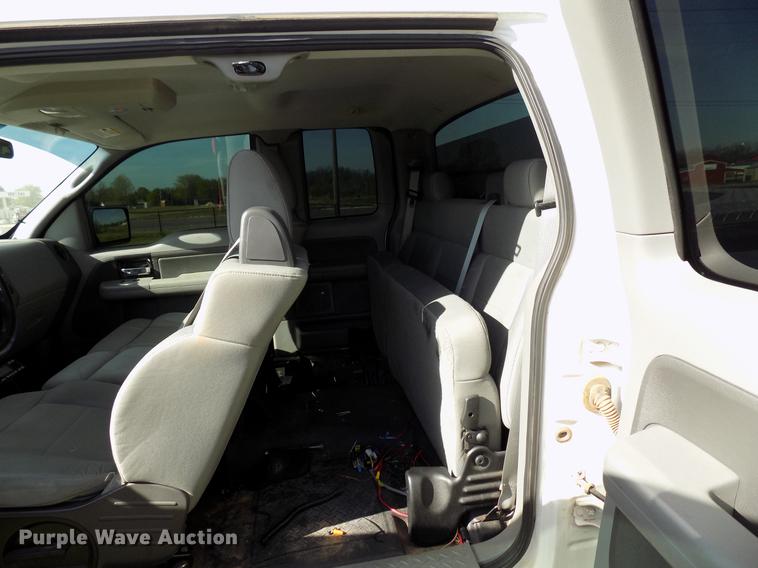 image for item DF4442 2008 Ford F150 SuperCab pickup truck