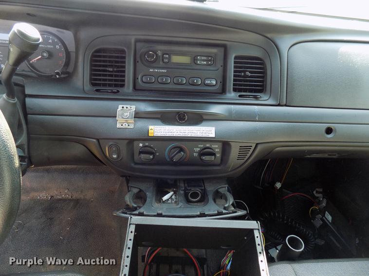 image for item DF4444 2011 Ford Crown Victoria Police Interceptor