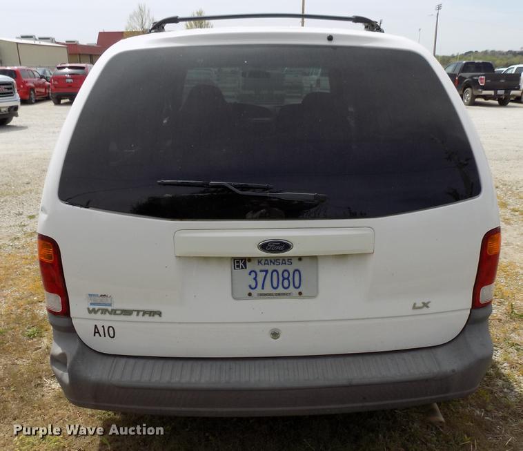 image for item DF4478 2001 Ford Windstar van