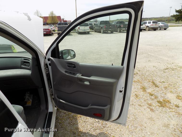 image for item DF4478 2001 Ford Windstar van