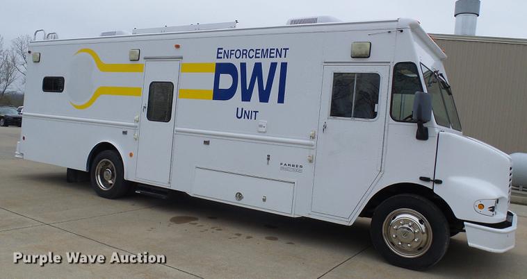 image for item DF7179 2003 Freightliner MT55 DWI/DUI enforcement/command center truck