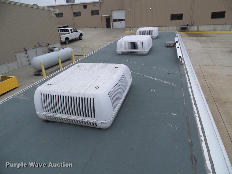 image for item DF7179 2003 Freightliner MT55 DWI/DUI enforcement/command center truck